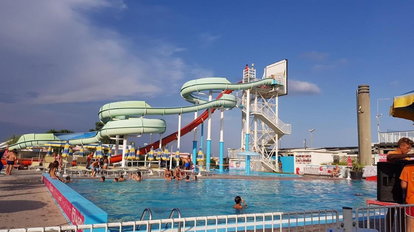 Oasi Del Mare Hotel Rimini Exterior photo